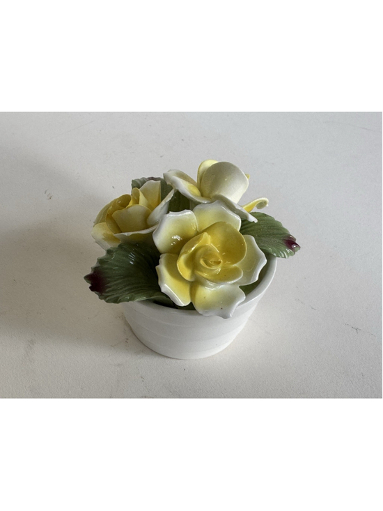 Aynsley Other - Vintage Aynsley England Hand Modelled & Painted Fine Bone China Flower Bouquet